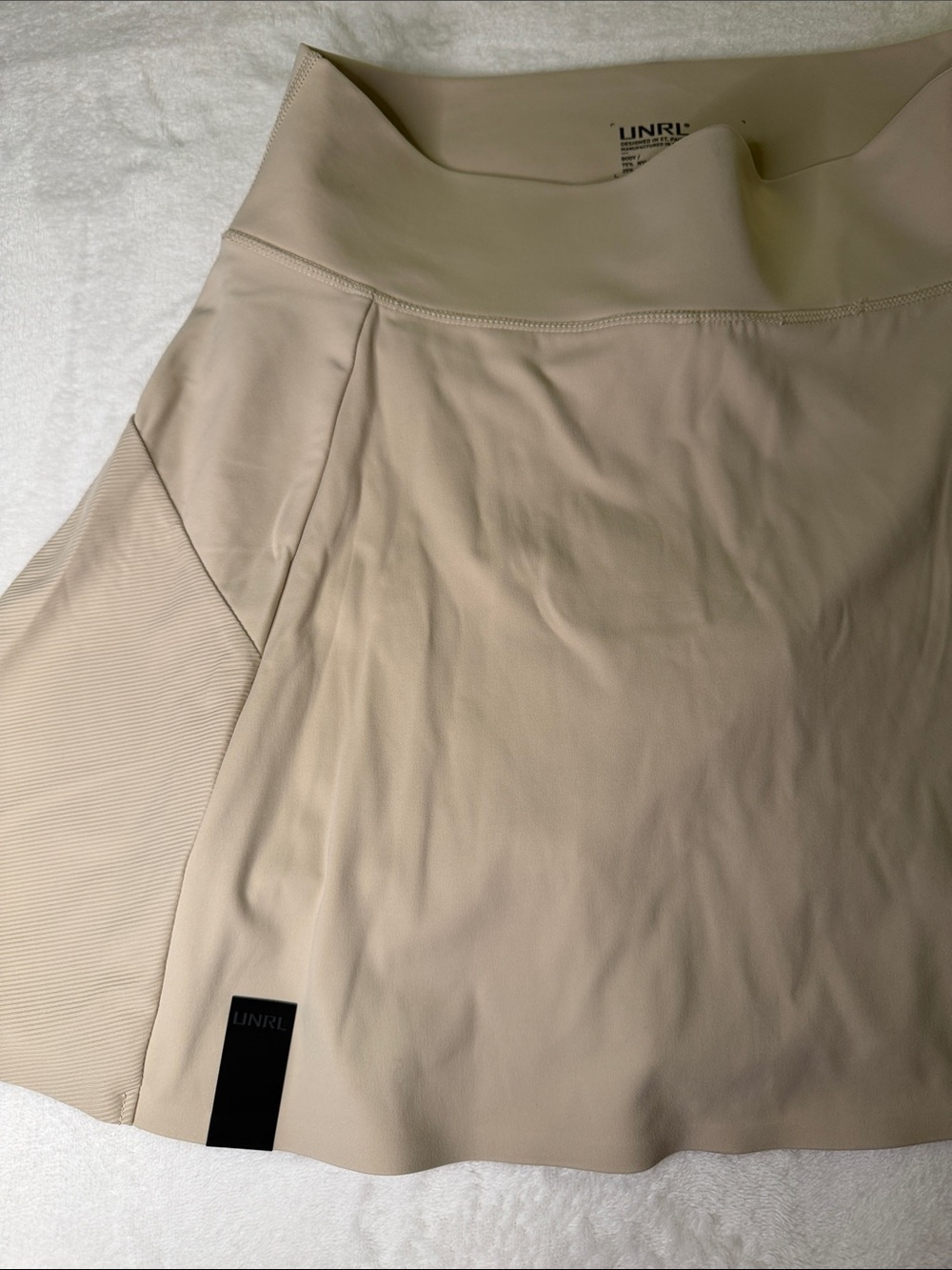 UNRL Skirt - Picture 4 of 14